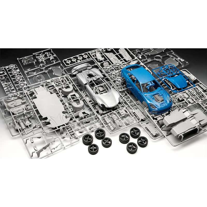 Revell Gift Set 05681 Vehiculo Porsche Panamera & Porsche 918 Spyder Escala 1/24