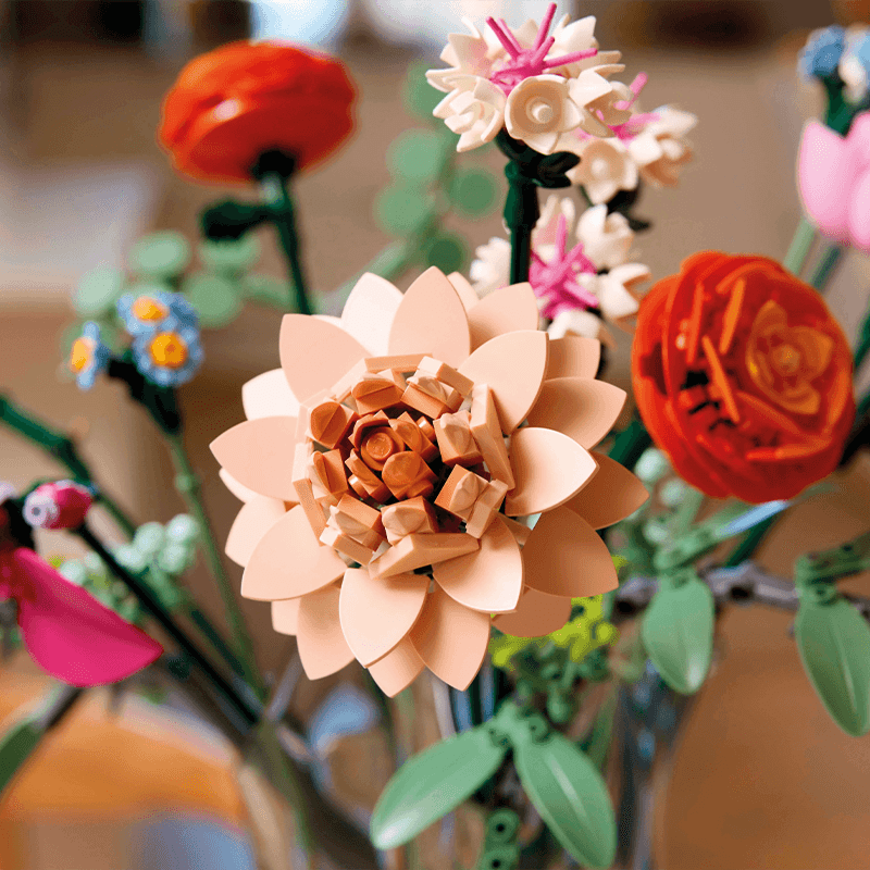 Lego Icons 10342 Ramo De Flores Rosas