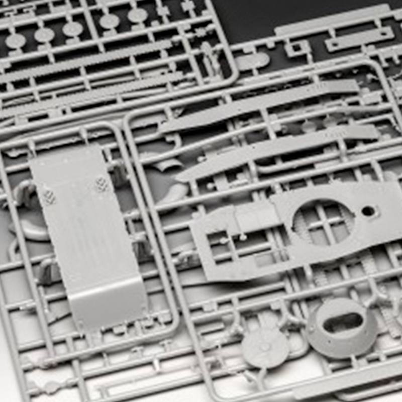 Revell Model 3314 Tanque  Pt-76B Escala 1/72