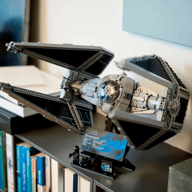 Lego Star Wars 75382 Interceptor Tie