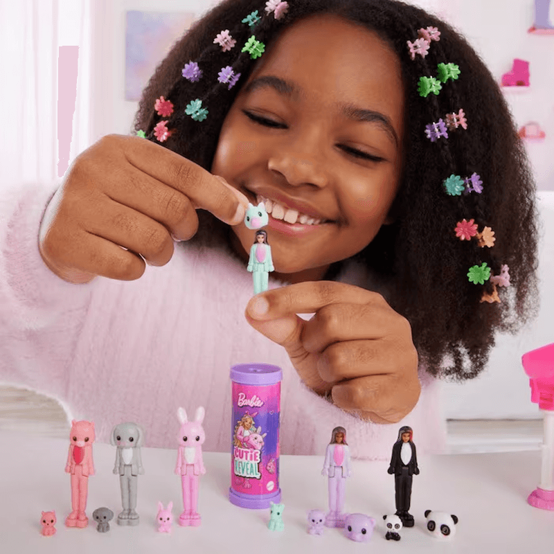 Mattel Barbie Hym25 Muñeca Y Mascota Barbieland Cutie Reveal