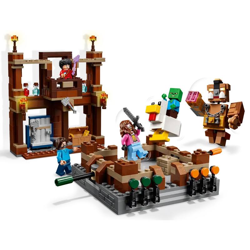 Lego Minecraft 21272 El Ring De Combate De La Mansion Del Bosque