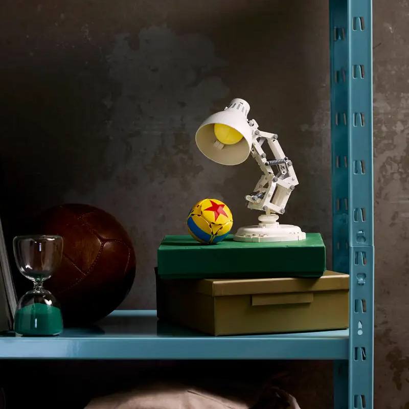 Lego Disney 21357 Pixar Luxo Jr.