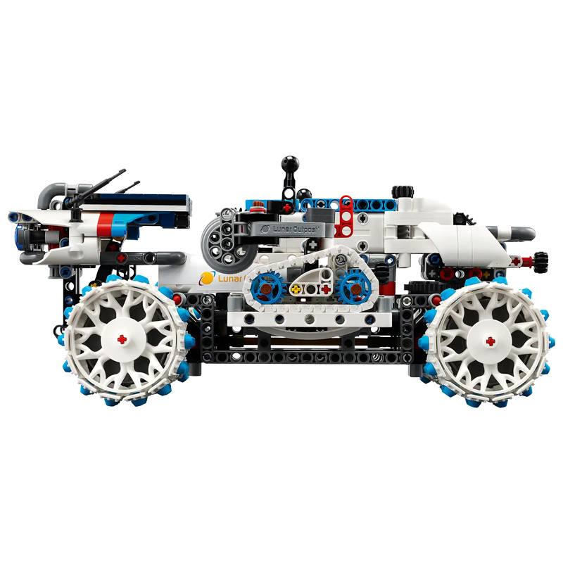 Lego Technic 42211 Lunar Moon Rover