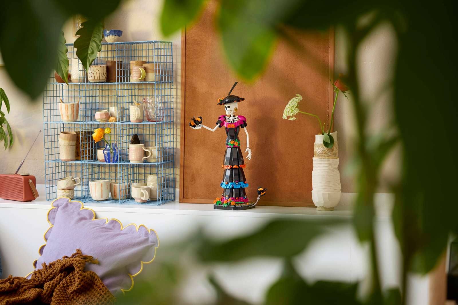 Lego Ideas 21372 La Catrina (5)