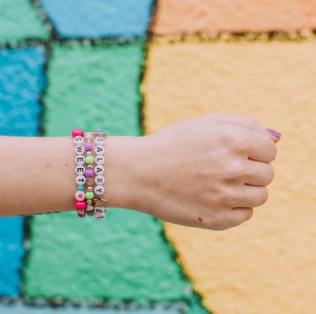 Make It Real Diy 1205 Pulseras Con Dijes Block N Rock