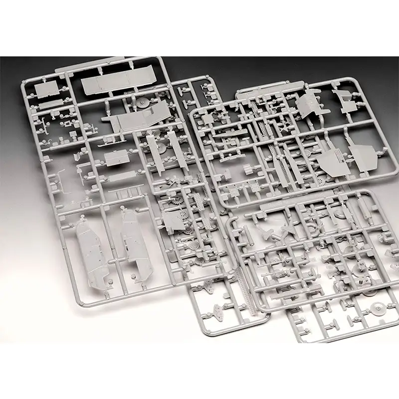 Revell Model 3315 Tanque Sturmpanzer 38(T) Grille Ausf. M Escala 1/72