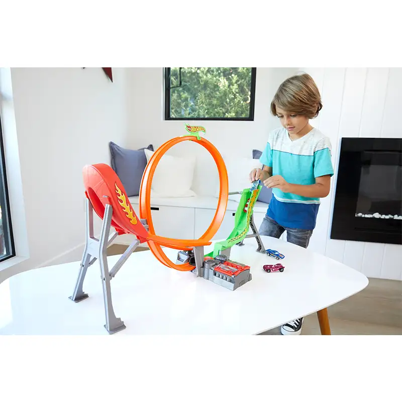 Mattel Hot Wheels Fcf18 Pista De Carreras Power Shift