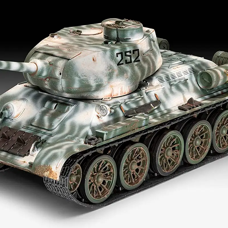 Revell Model 03319 Tanque T34/85 Escala 1/35