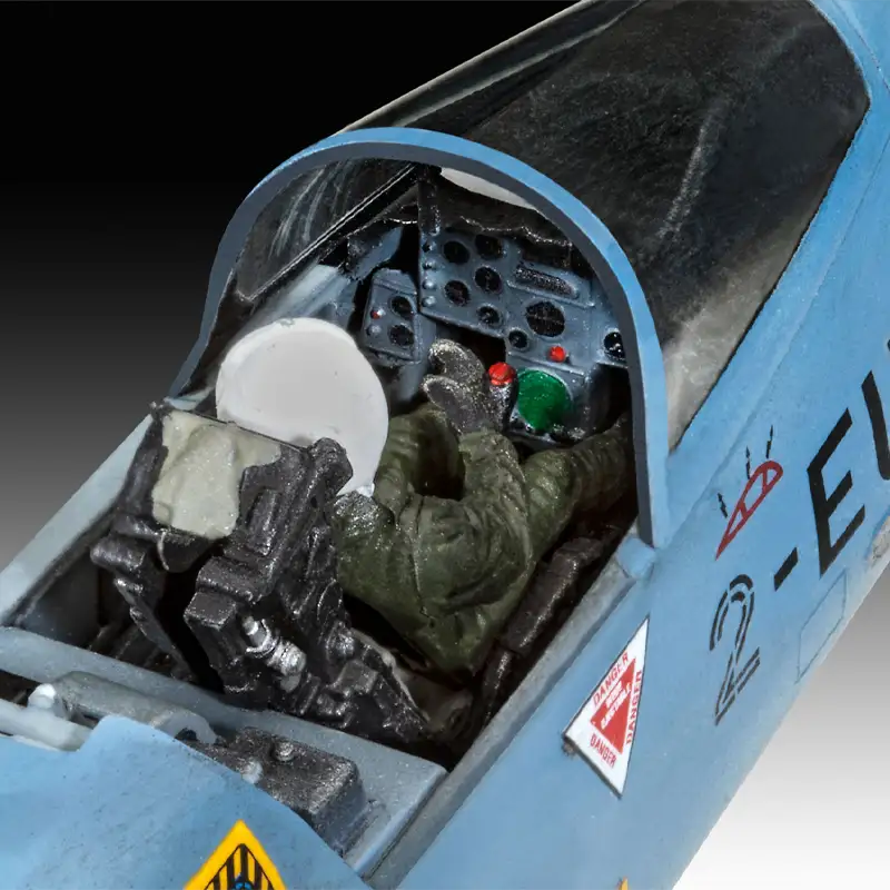 Revell Model 03813 Avion De Combate Dassault Mirage 2000C