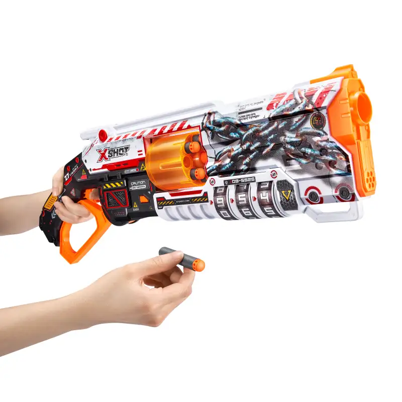 Zuru Xshot 36606 Skins Lock Gun 16 Dardos