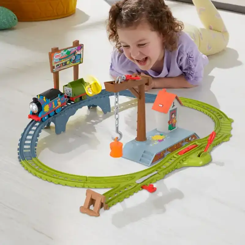 Mattel Fisher Price Htn34 Thomas & Friends Set Tren Entrega De Pintura
