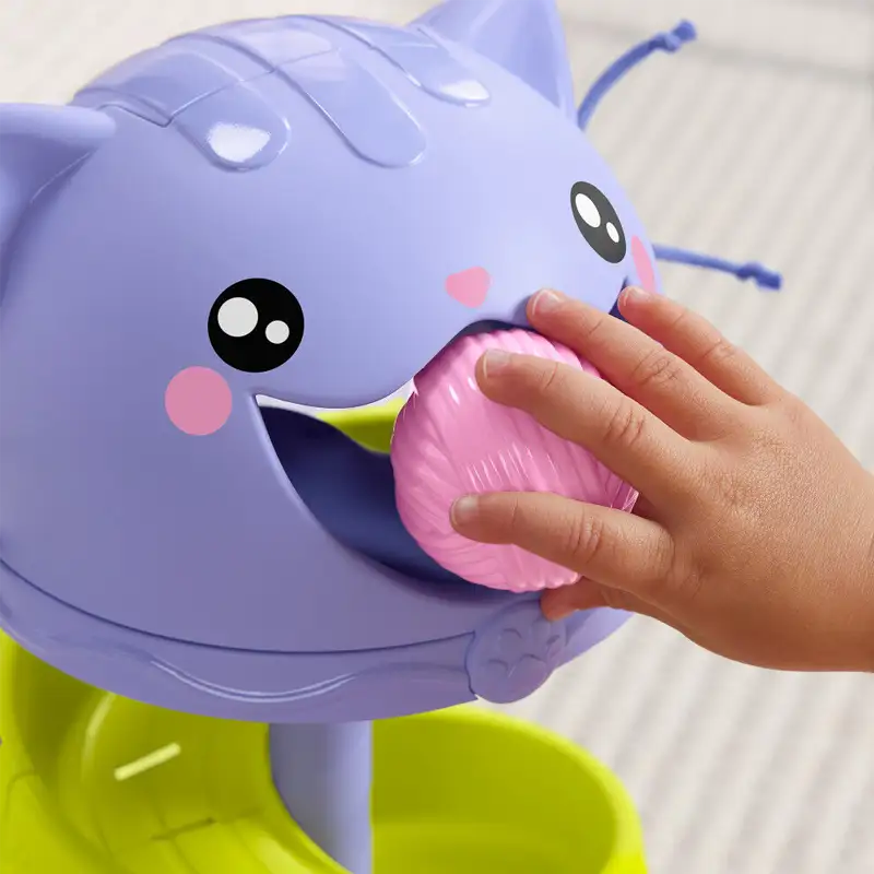 Mattel Fisher Price Htw92 Gatito Con Pelotitas