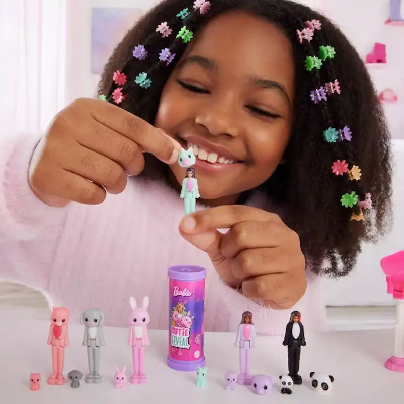 Mattel Barbie Hym25 Muñeca Y Mascota Barbieland Cutie Reveal