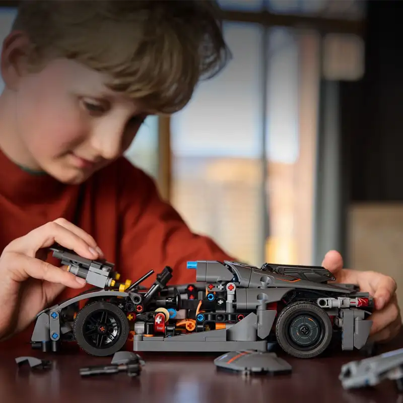 Lego Technic 42173 Hipercoche Koenigsegg Jesko Absolut Grey