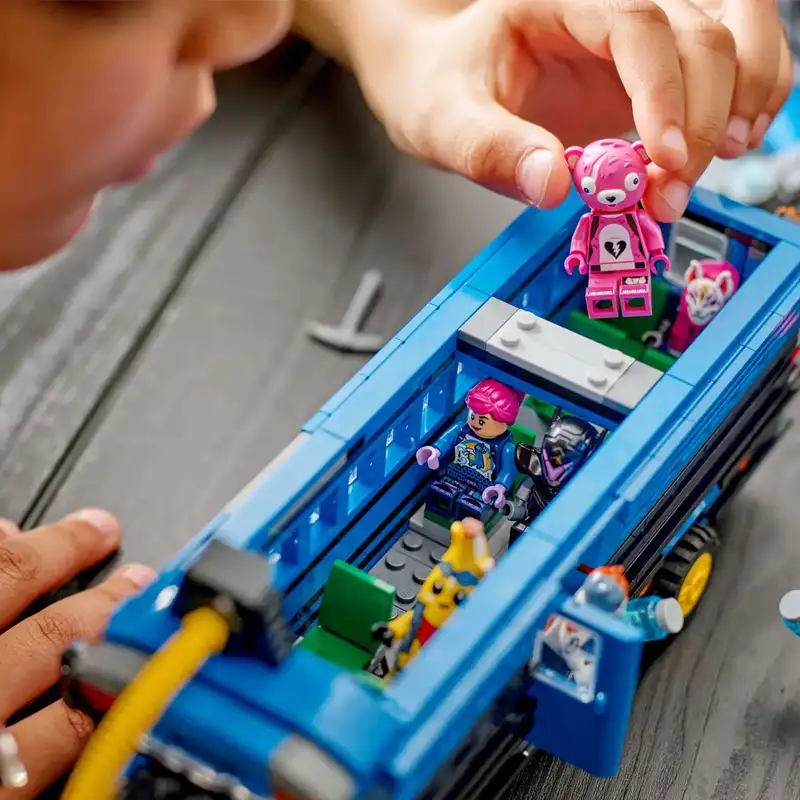 Lego Fortnite 77073 Autobús De Batalla