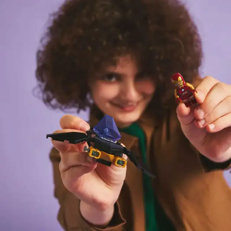 Lego Marvel 76310 El Auto De Iron Man Y Black Panther Contra Red Hulk
