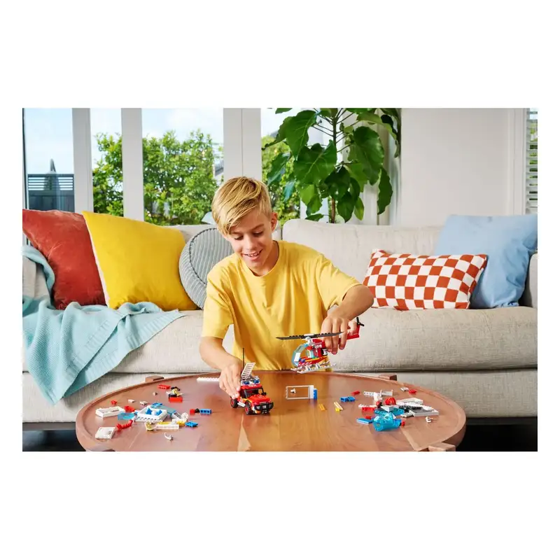 Zuru Max 83166 Set De Blocks Juego De Bomberos De La Ciudad 265 Pcs