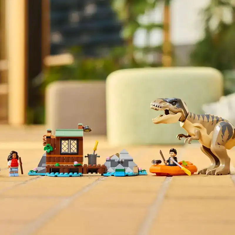 Lego Jurassic World 76975 Huida Por El Roo Y T. Rex A La Caza