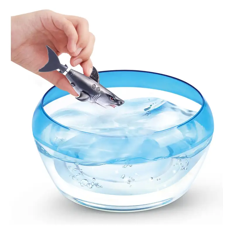 Zuru Robo Alive 71165Uq1 Activado Agua Tiburon Nadador Cubo Serie 1