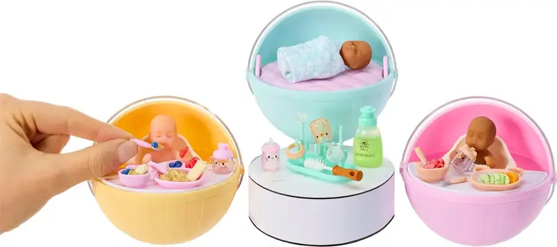 Mga Entertainment Miniverso 571261-Euc Esfera Sorpresa Mini Bebe Real Pdq