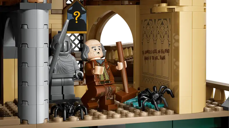 Lego Harry Potter 76473 Castillo Hogwarts: Ala Este